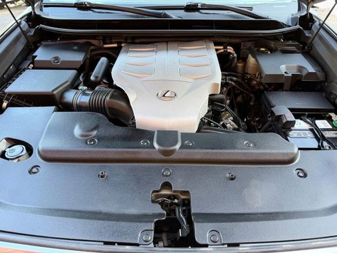 Used 2017 Lexus GX 460 image 23