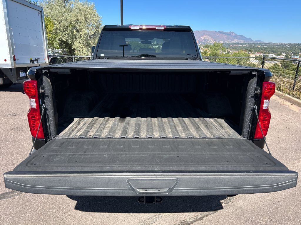 Used 2023 Chevrolet Silverado 2500 LT w/ All Star Edition AWD/4WD image 5
