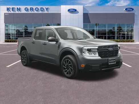 Used 2023 Ford Maverick XL FWD image 1