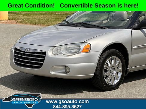 Used 2004 Chrysler Sebring Limited w/ Driver Convenience Group image 28