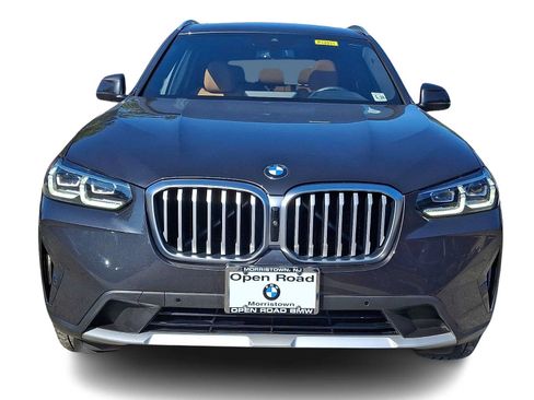 Used 2023 BMW X3 xDrive30i w/ Premium Package AWD/4WD image 2