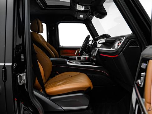 Used 2025 Mercedes-Benz G 63 AMG 4MATIC image 51