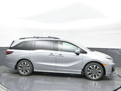 New 2026 Honda Odyssey Elite image 7