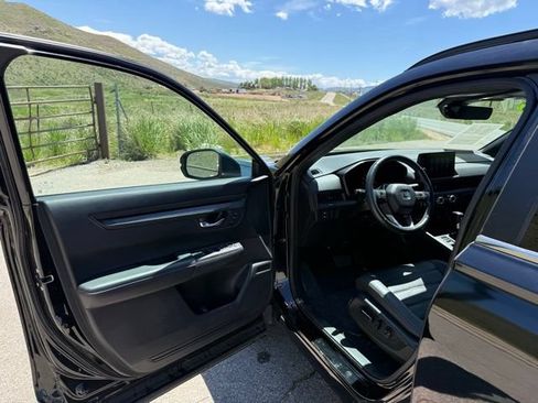 Used 2024 Honda CR-V Sport-L image 12