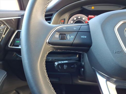 Used 2025 Audi Q7 3.0T Premium Plus image 21