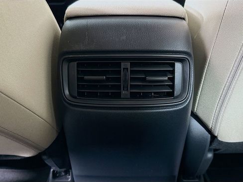 Used 2020 Honda CR-V LX image 28