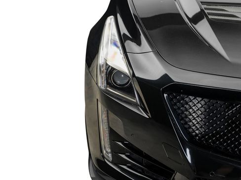 Used 2017 Cadillac CTS V w/ Carbon Fiber Package RWD image 3