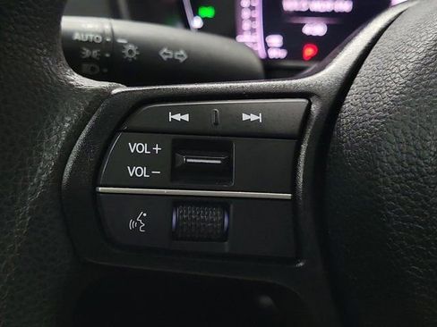 Certified 2024 Honda Accord EX image 25