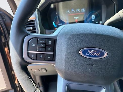 Used 2023 Ford F250 Lariat w/ Lariat Ultimate Package AWD/4WD image 26