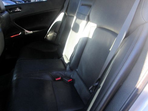 Used 2006 Lexus IS 250 image 11