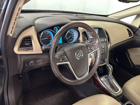 Used 2013 Buick Verano FWD image 14