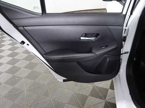 Used 2023 Nissan Sentra SV FWD image 22