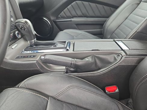 Used 2014 Ford Mustang Premium w/ Equipment Group 202A image 19