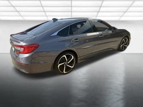 Used 2020 Honda Accord Sport image 2