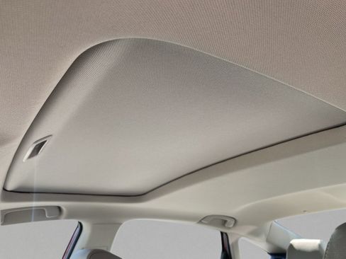 Certified 2023 Honda Accord EX image 28