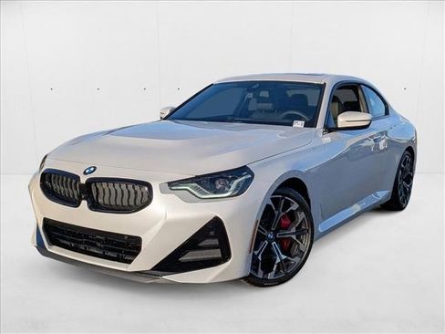 Used 2025 BMW 230i 230i w/ M Sport Package image 1