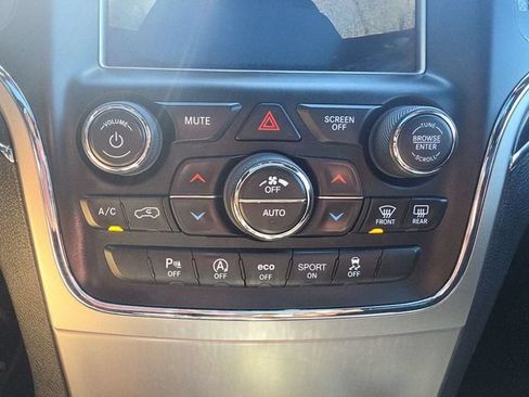 Used 2018 Jeep Grand Cherokee Trailhawk AWD/4WD image 32