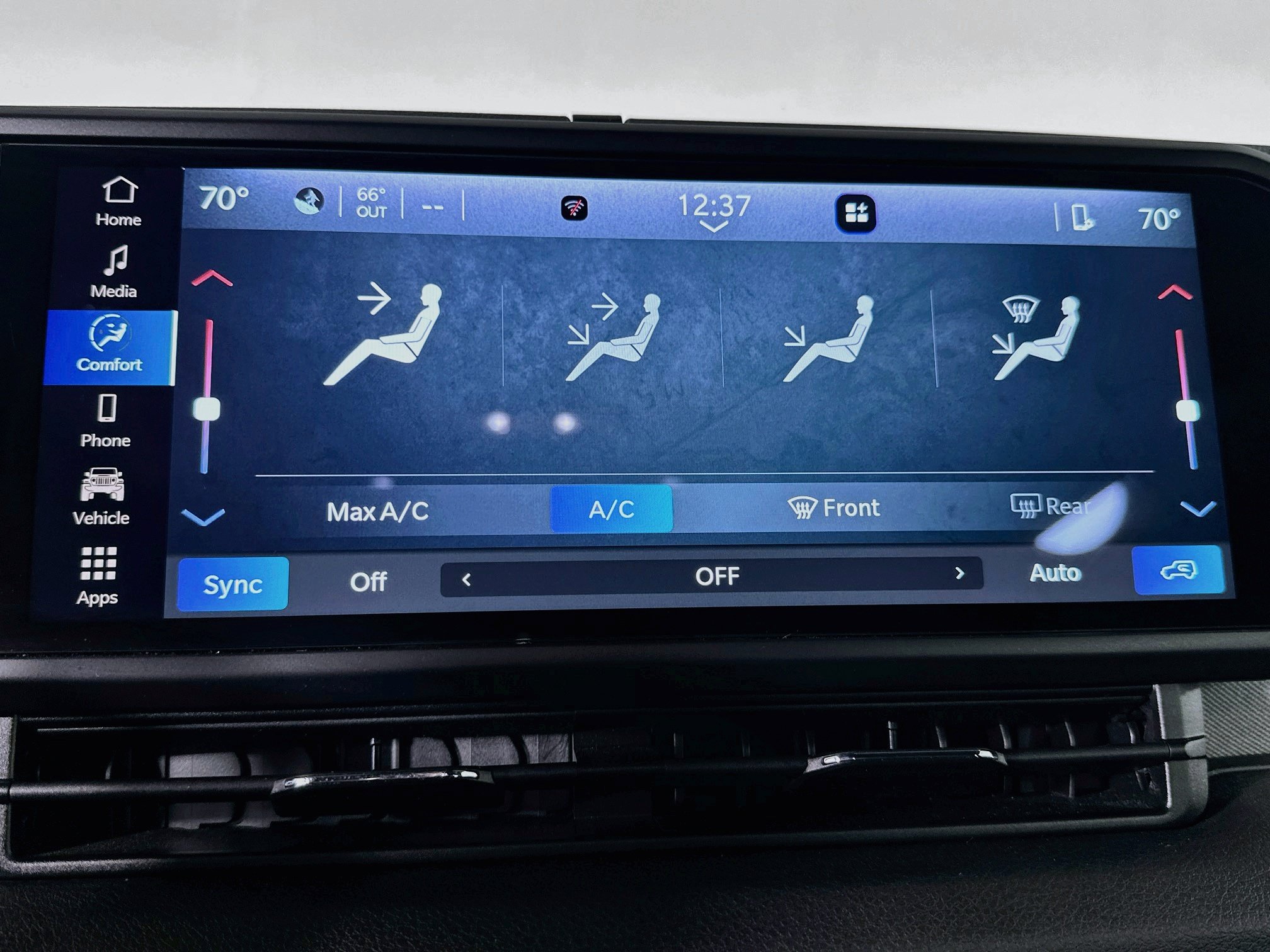 Used 2024 Jeep Wrangler Unlimited AWD/4WD image 23