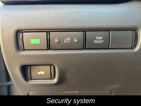 Used 2022 Nissan Sentra SV w/ All-Weather Package image 19