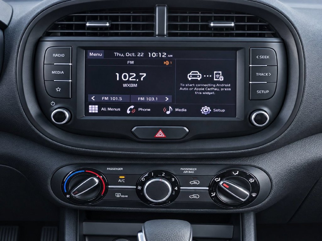 Used 2022 Kia Soul LX w/ Technology Package FWD image 14