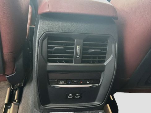 Used 2022 BMW i4 eDrive40 w/ Premium Package RWD image 26