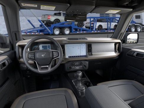 New 2025 Ford Bronco Big Bend image 9