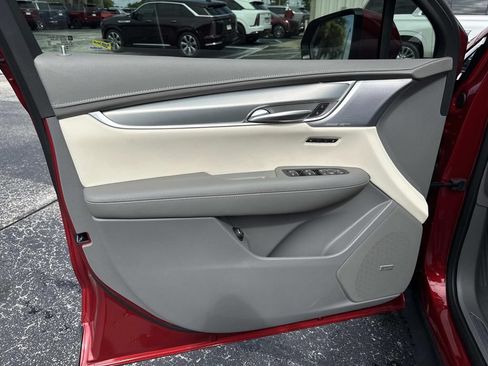 New 2026 Cadillac XT5 Premium Luxury w/ Driver Assist Package FWD image 18