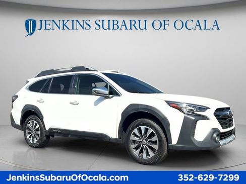 Used 2024 Subaru Outback Touring AWD/4WD image 1