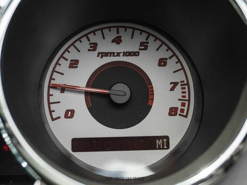 Used 2007 Pontiac Solstice Convertible w/ Premium Package RWD image 45