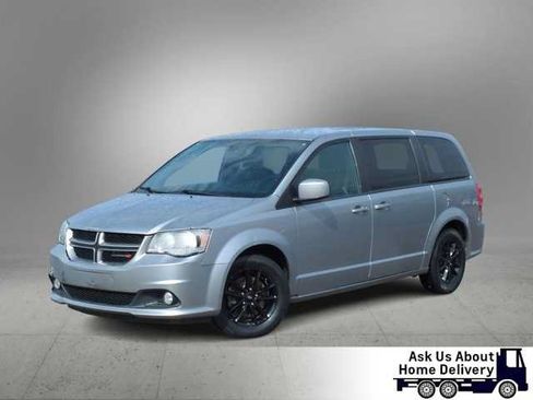 Used 2019 Dodge Grand Caravan GT FWD image 1