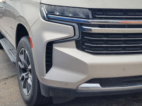 Used 2021 Chevrolet Tahoe LT w/ LT Signature Package AWD/4WD image 25
