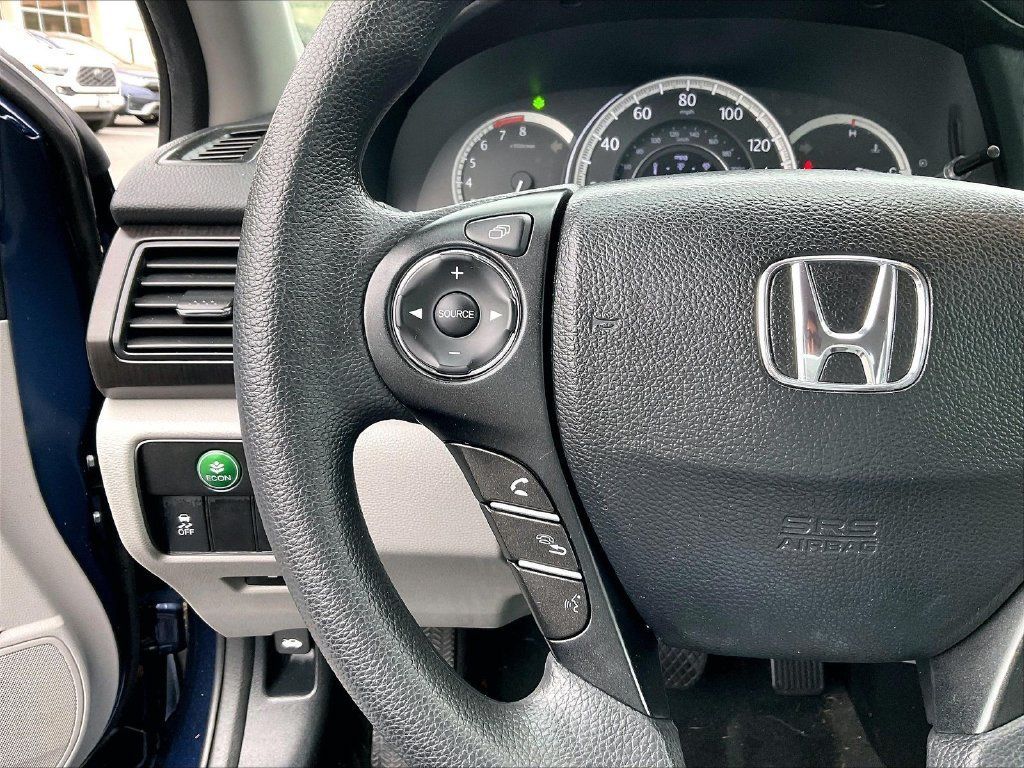 Used 2015 Honda Accord EX image 23