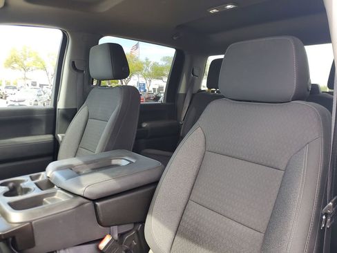 Used 2021 Chevrolet Silverado 2500 LT w/ Fleet Comfort Package image 13