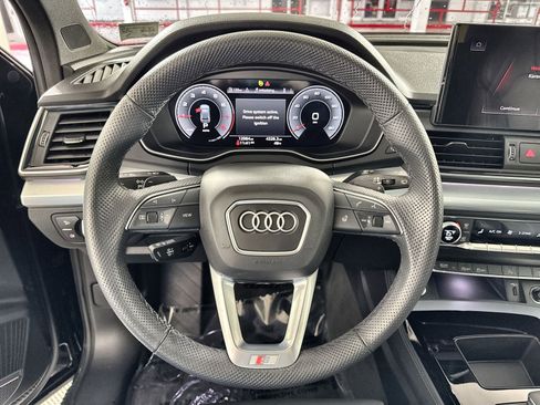 Used 2025 Audi Q5 2.0T Premium Plus image 16