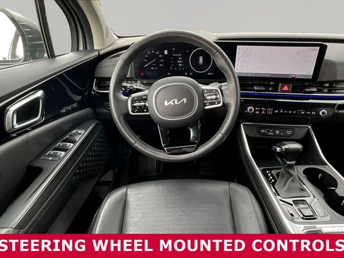 Used 2025 Kia Carnival SX Prestige FWD image 8