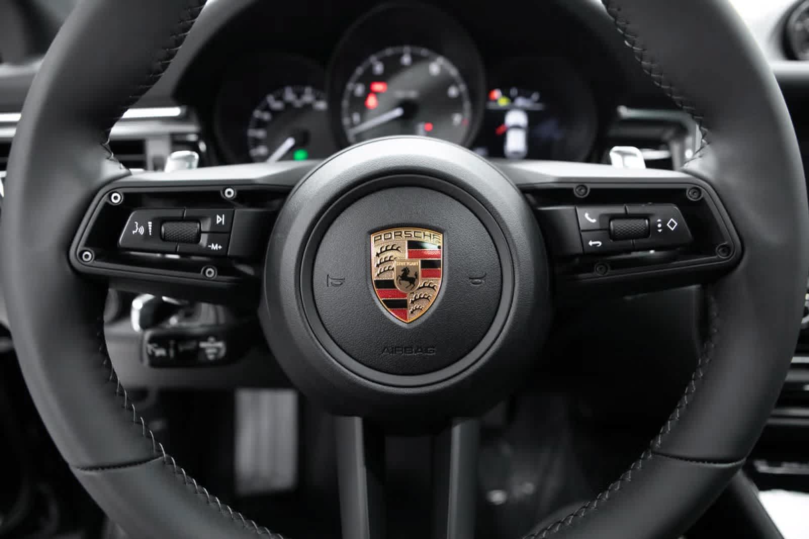 Certified 2026 Porsche Macan S AWD/4WD image 14