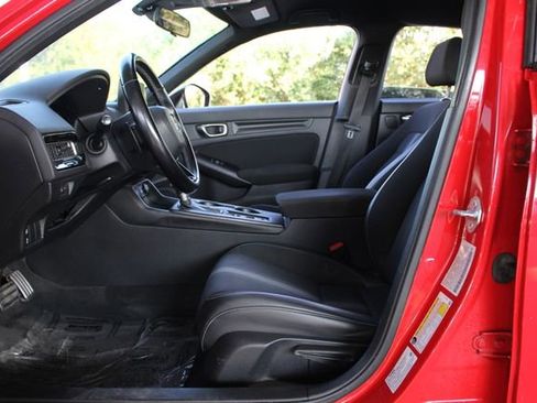 Used 2022 Honda Civic Sport image 9