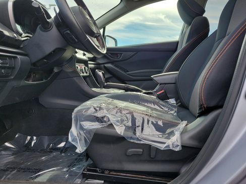 Used 2021 Subaru Crosstrek 2.0i Premium w/ Moonroof Package image 16