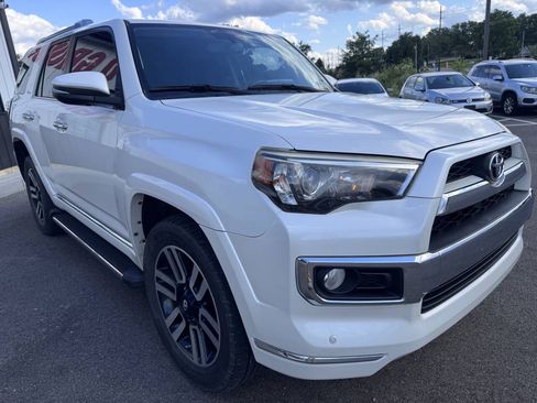 Used 2014 Toyota 4Runner Limited AWD/4WD image 4