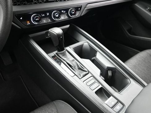 Used 2025 Honda Accord SE image 16