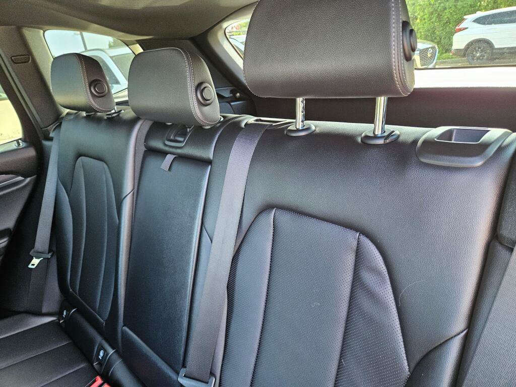 Used 2023 BMW X3 xDrive30i w/ Convenience Package AWD/4WD image 14
