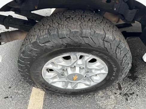 Used 2021 Chevrolet Silverado 3500 LT w/ Convenience Package image 10