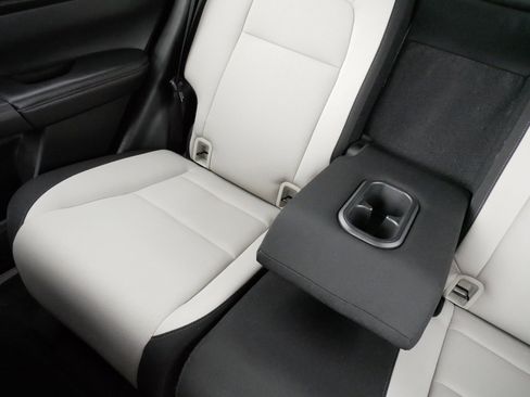 Certified 2024 Honda CR-V EX image 12