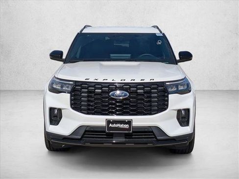 New 2026 Ford Explorer ST-Line w/ ST-Line Street Pack image 2