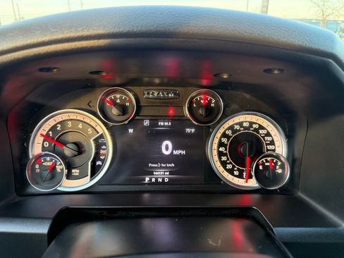 Used 2017 RAM 3500 Lone Star image 28