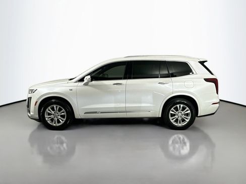 Used 2022 Cadillac XT6 Luxury image 9