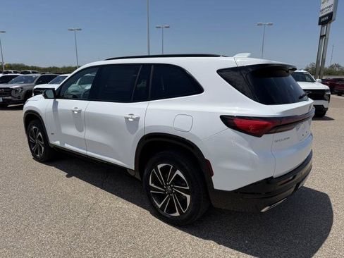 New 2026 Buick Enclave Sport Touring image 5