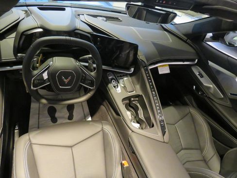 New 2024 Chevrolet Corvette Stingray Premium Conv w/ Z51 Performance Package image 3