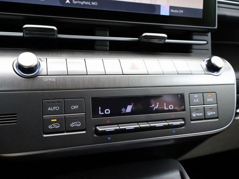 New 2026 Hyundai Kona Limited image 38