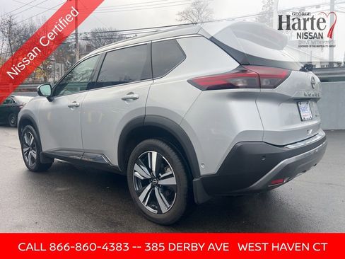 Certified 2023 Nissan Rogue SL w/ SL Premium Package image 3